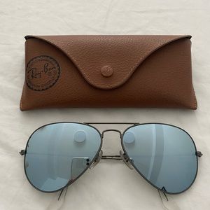 Ray Ban Aviator Silver Flash Sunglasses
